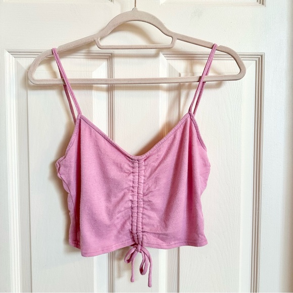 Lulus Tops - Pink Lulu’s crop top